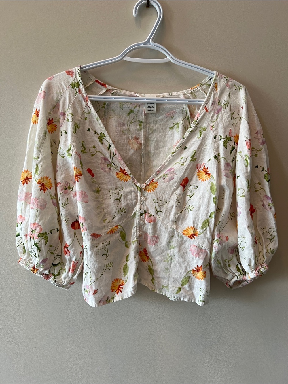 H&M Floral Button-Front Puff Sleeve Top / linen blend